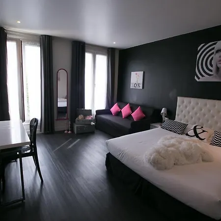 Bobo'S Hotel-3